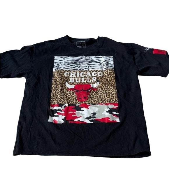 Express Other - Express Men’s Chicago Bulls Cheetah Zebra Camo Black Graphic T-ShirtSize Medium